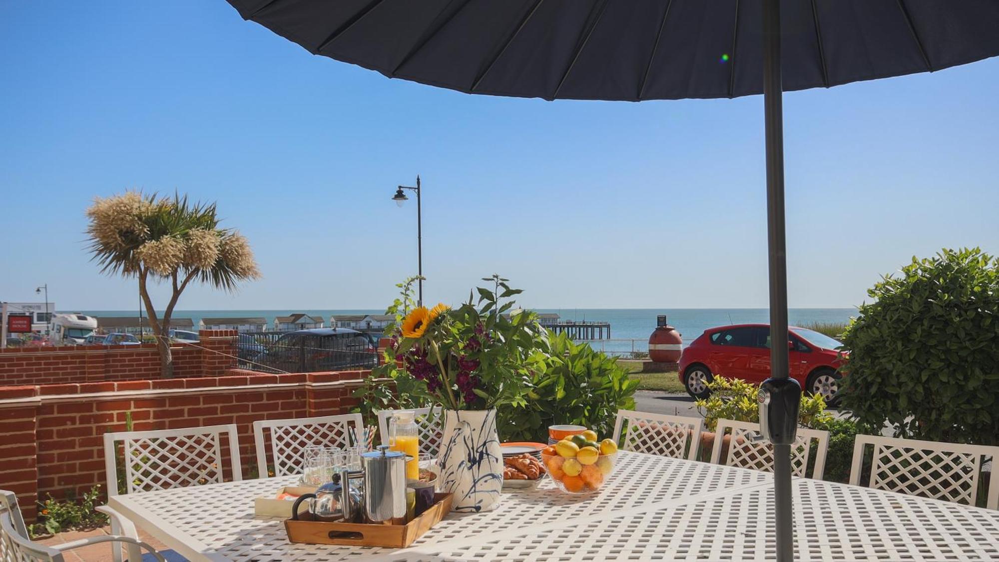 Northcliffe, Southwold Seafront Sleeps 14 Vila Exterior foto